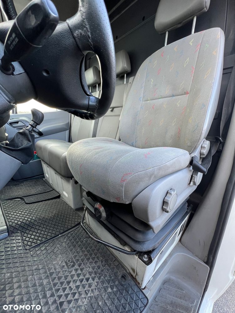 Volkswagen Crafter - 8