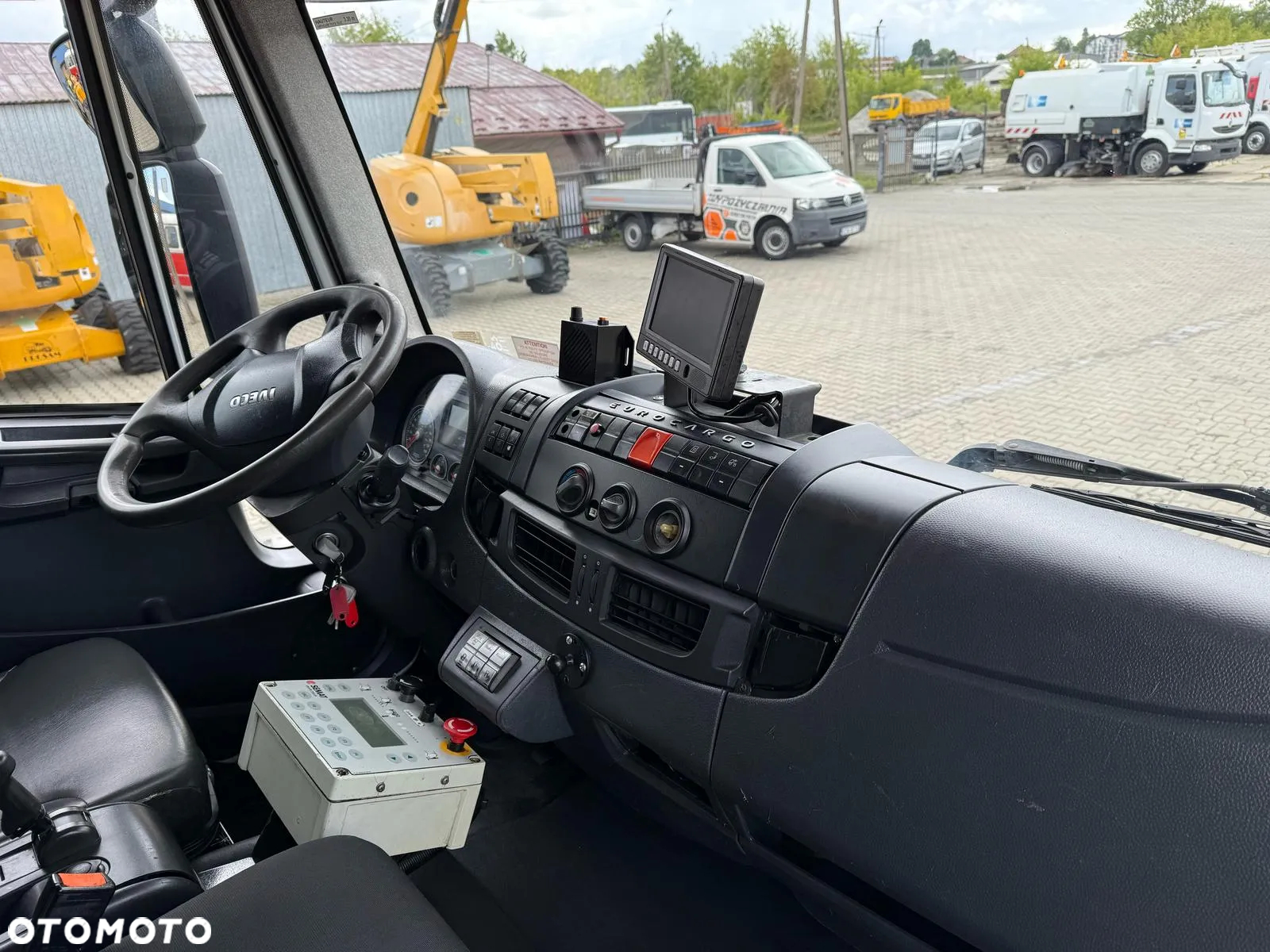 Iveco EUROCARGO CNG - 13
