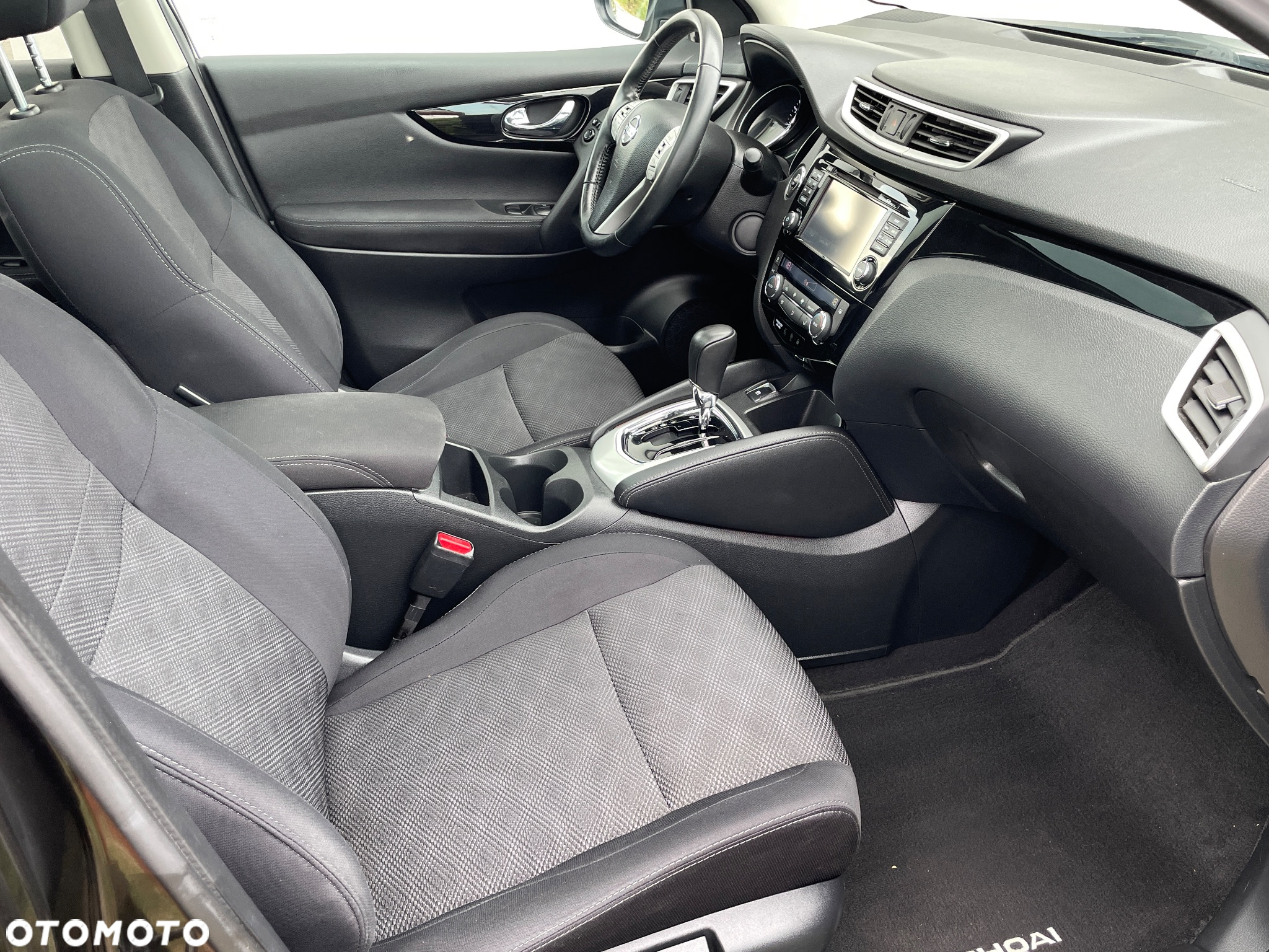 Nissan Qashqai 1.2 DIG-T Xtronic 360 - 17