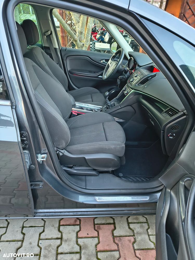 Opel Zafira Tourer 2.0 CDTI Active - 10