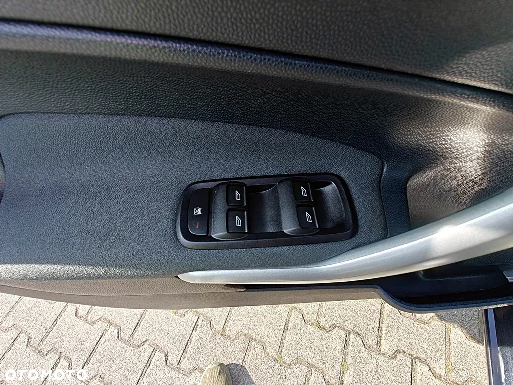 Ford Fiesta 1.25 Titanium - 17