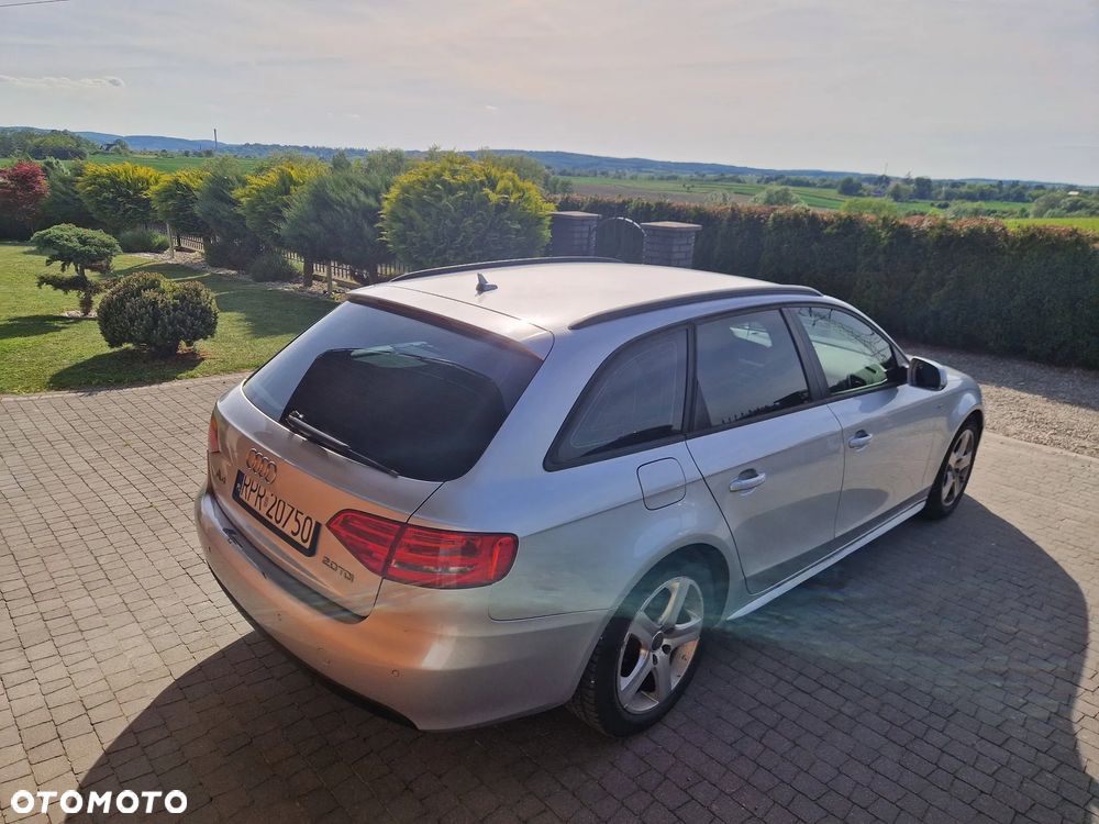Audi A4 Avant - 4