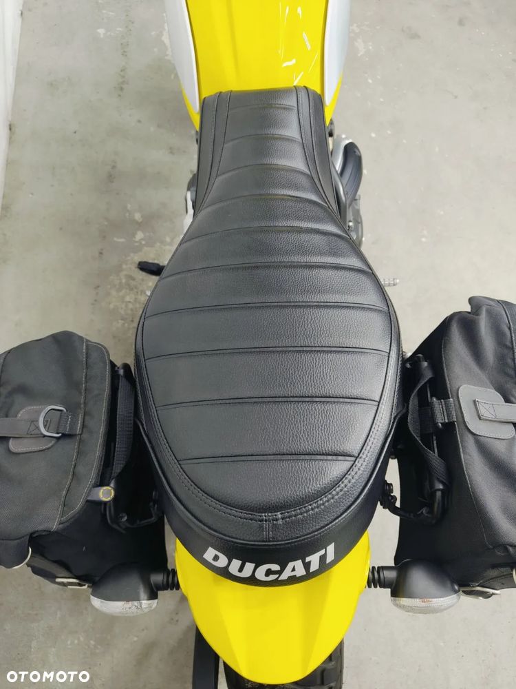 Ducati Scrambler - 11