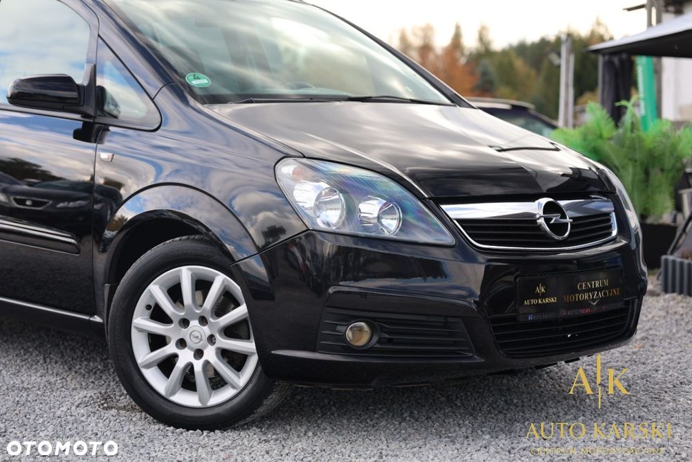 Opel Zafira - 12