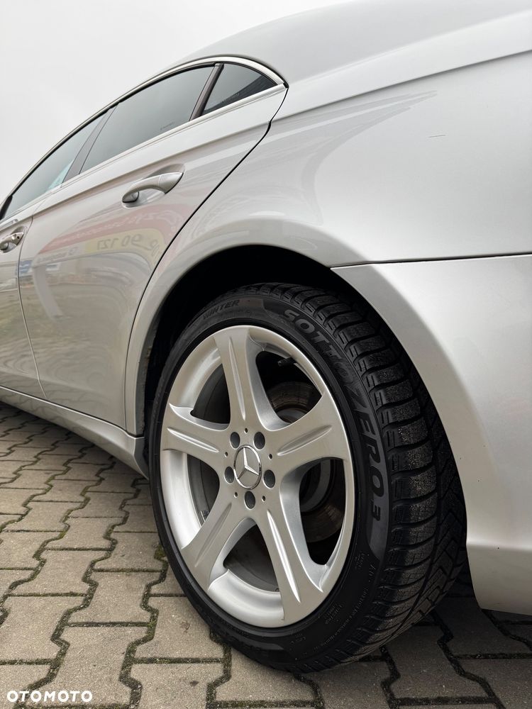 Mercedes-Benz CLS - 23