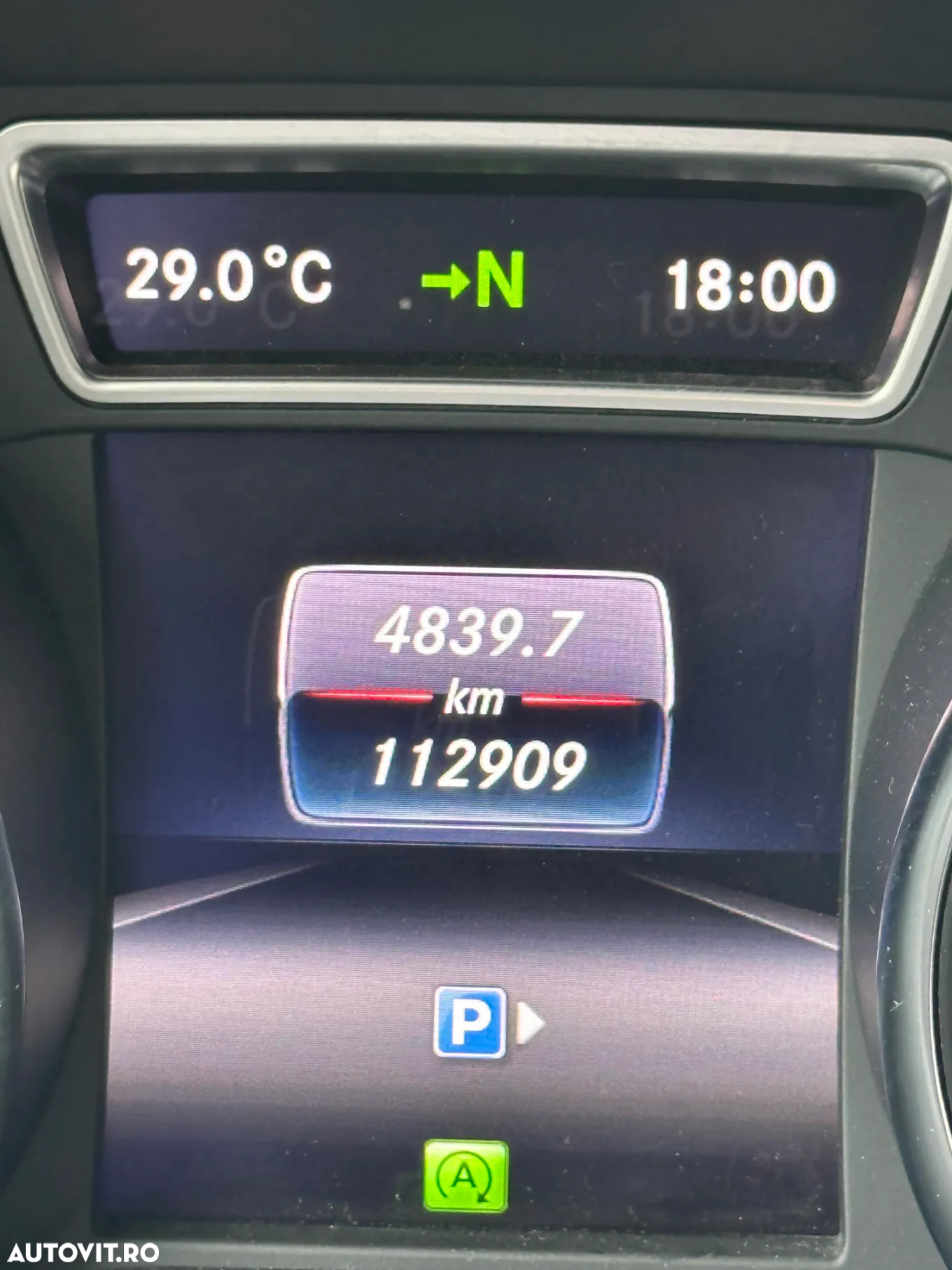 Mercedes-Benz GLA 180 - 21