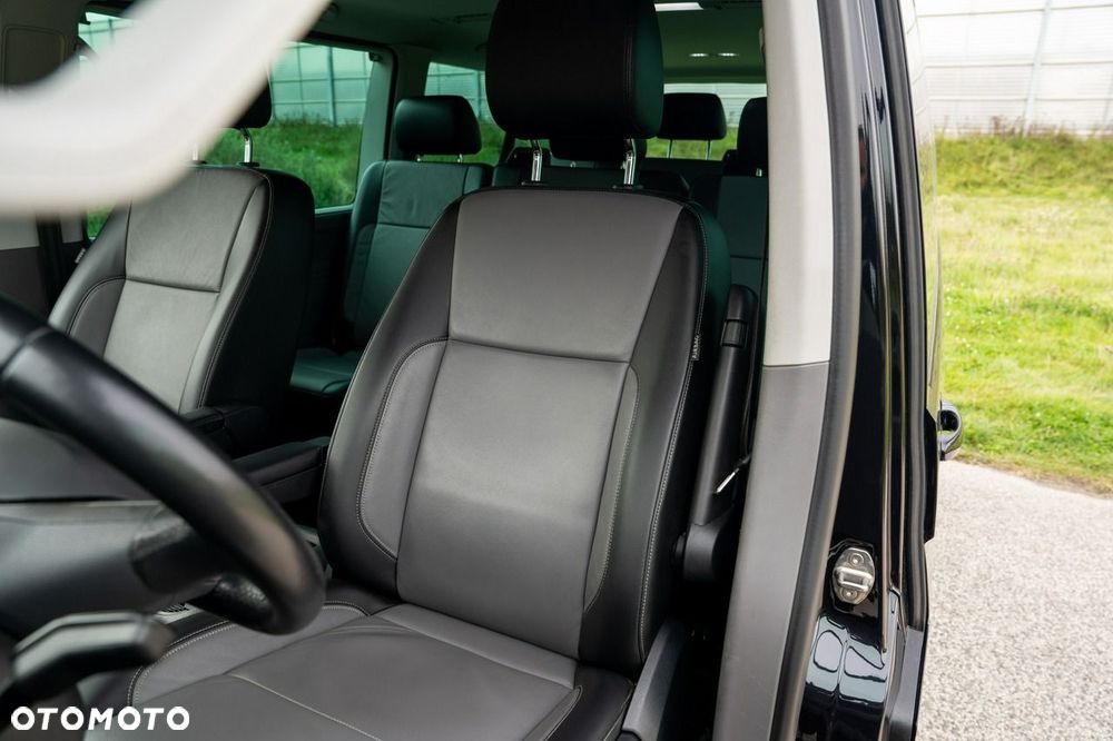 Volkswagen Caravelle 2.0 BiTDI L2 Highline 4Motion DSG - 27