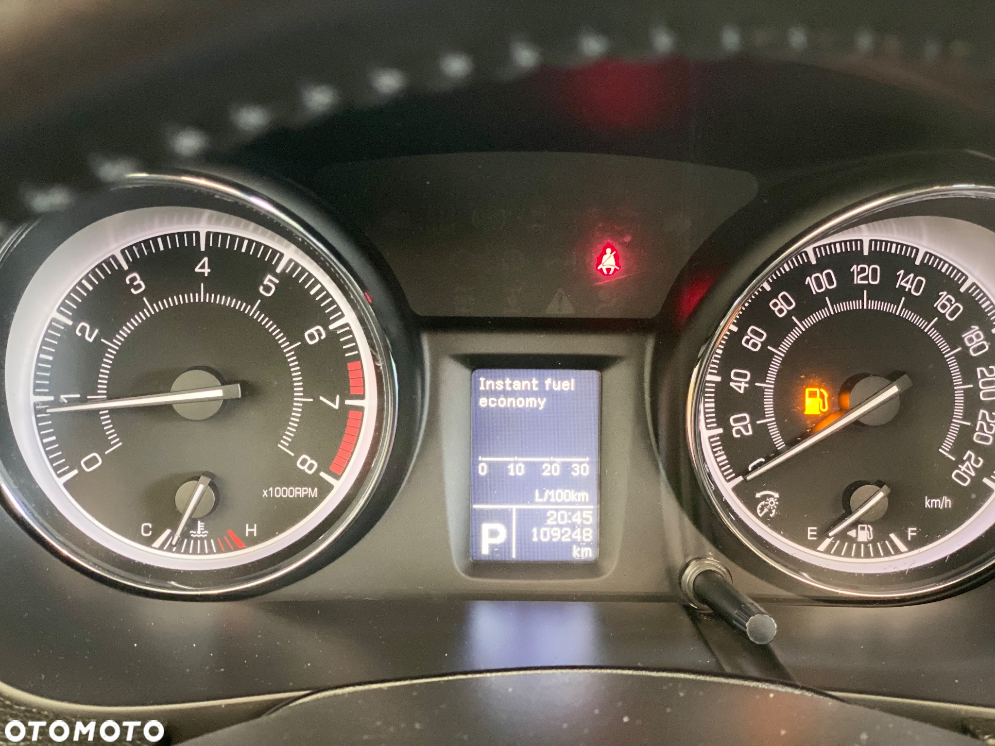 Suzuki Kizashi 2.4 Sport 4WD CVT - 22