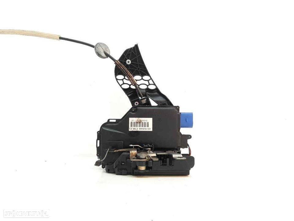 FECHADURA PORTA TRASEIRA DIREITA VOLKSWAGEN TOUAREG 7LA - 1