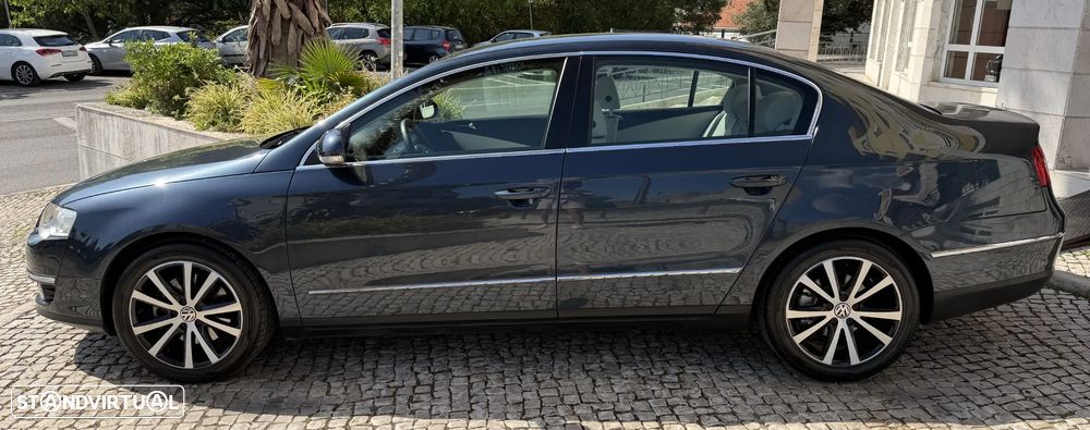 VW Passat 2.0 TDI Edition Highline - 9
