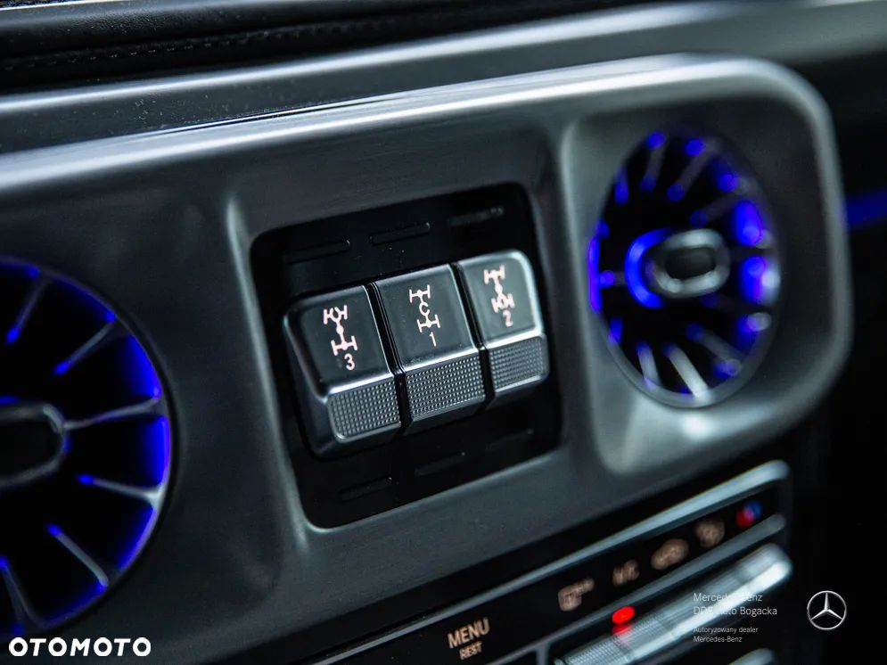 Mercedes-Benz Klasa G AMG 63 4x4 2 - 33