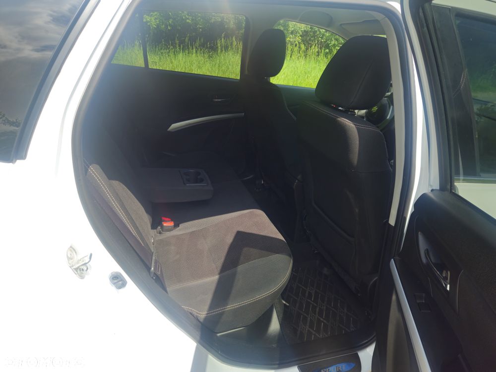 Suzuki SX4 S-Cross - 10