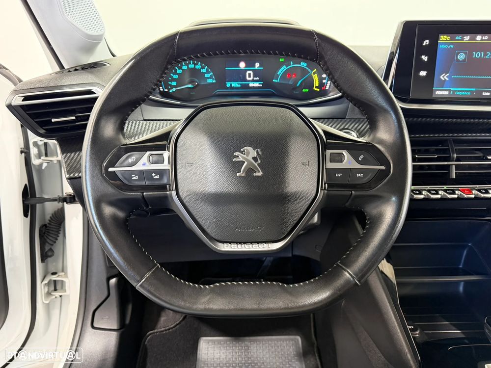 Peugeot e-208 50 kWh Active Pack - 26