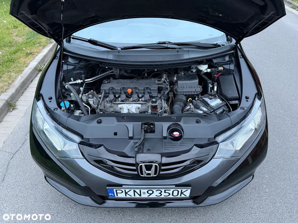 Honda Civic 1.8i-VTEC Automatik 50 Jahre Edition - 26