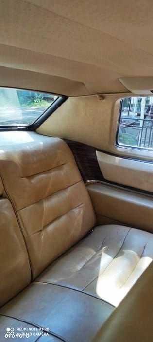 Cadillac Deville - 7