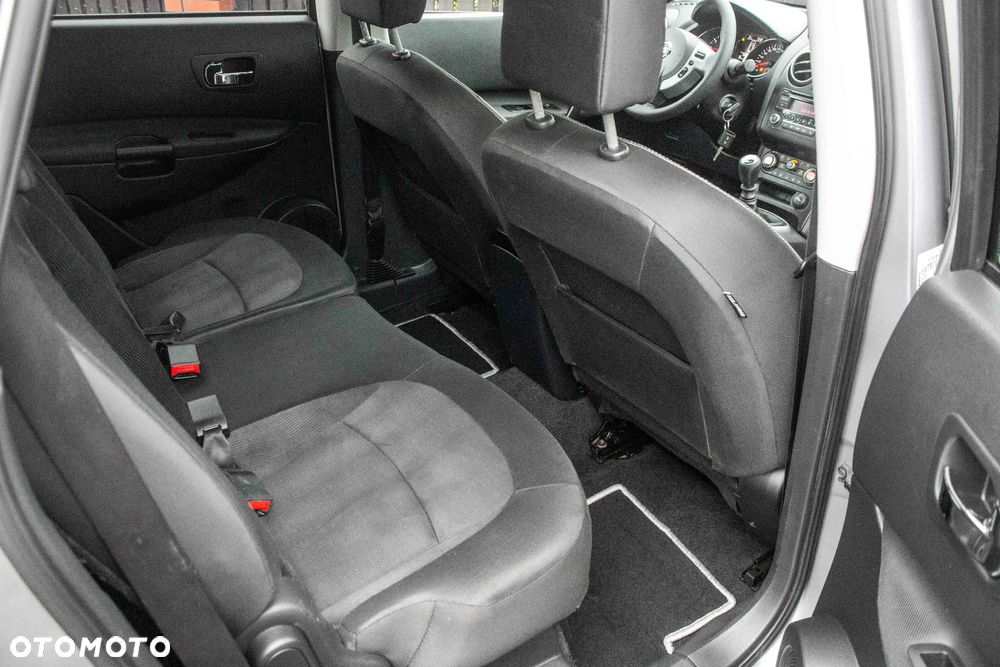 Nissan Qashqai+2 2.0 Tekna - 21