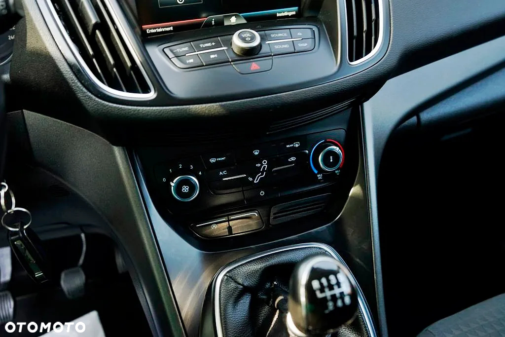 Ford C-MAX - 22