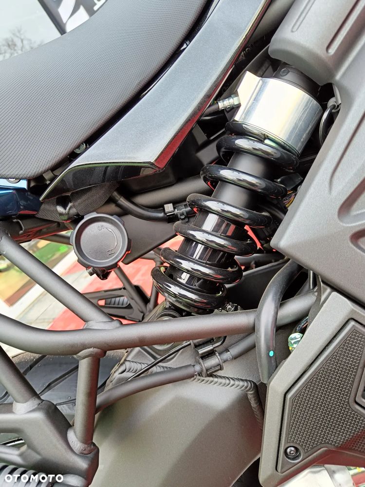 Kawasaki Versys 650 - 20