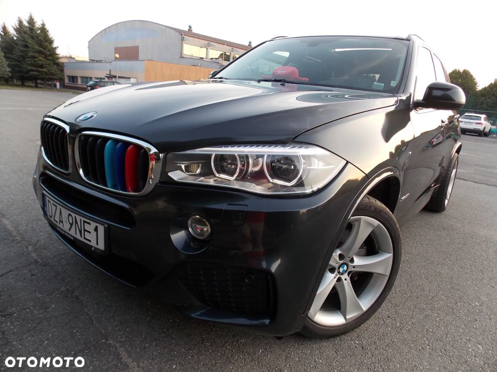 BMW X5 xDrive50i - 1