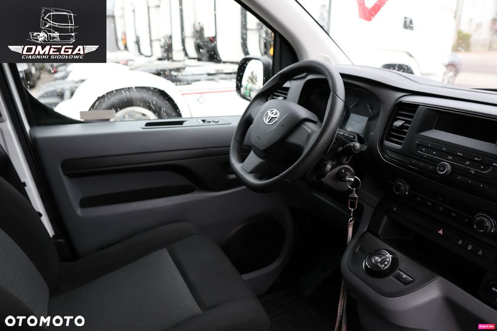 Toyota ProAce - 12