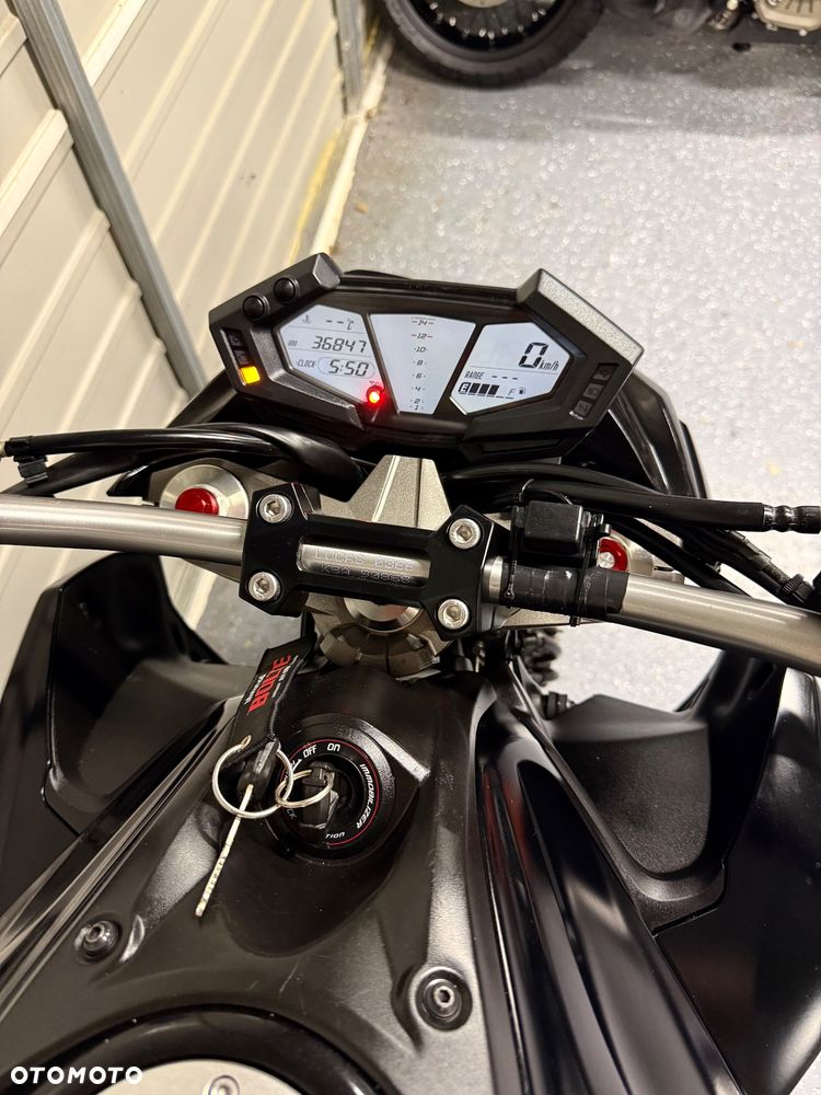 Kawasaki Z - 9