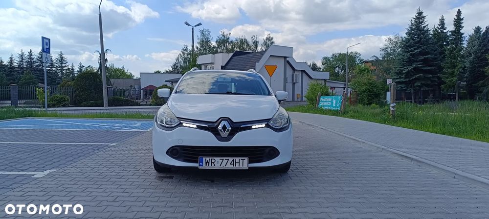 Renault Clio 1.2 16V 75 Expression - 8