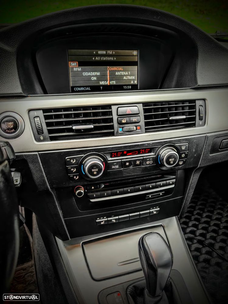 BMW 320 d Touring Navi. Sport Auto - 17