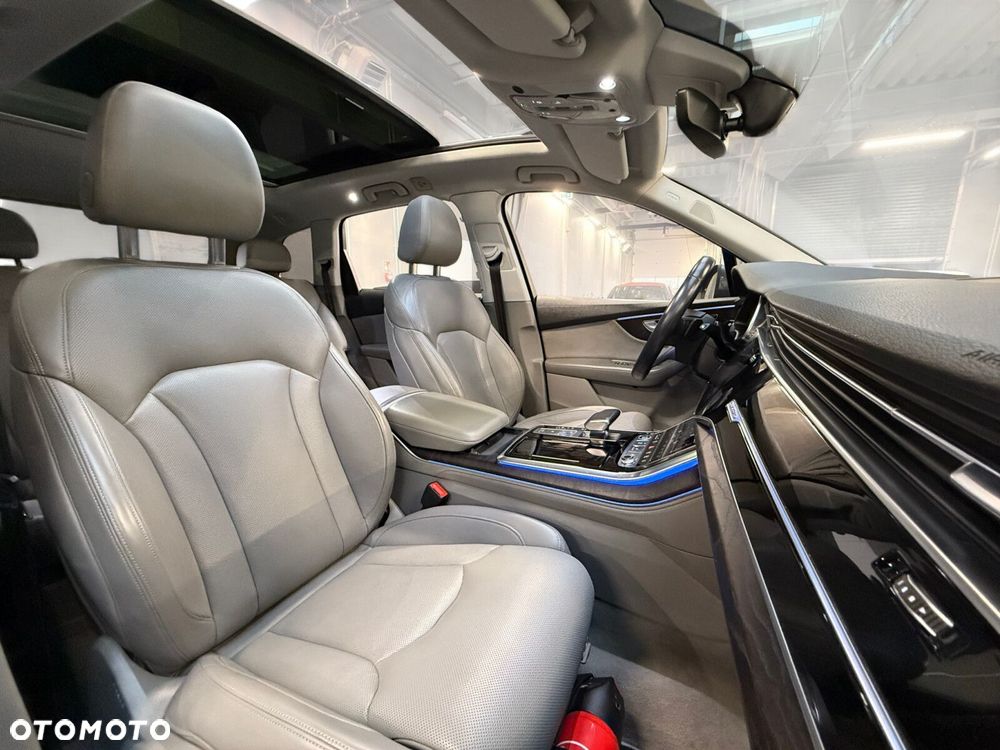 Audi Q7 - 22