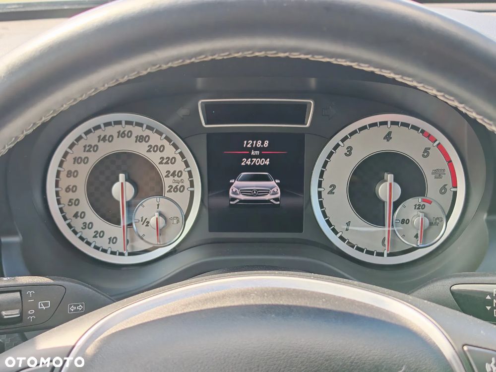 Mercedes-Benz Klasa A 200 CDI (BlueEFFICIENCY) 7G-DCT Style - 30