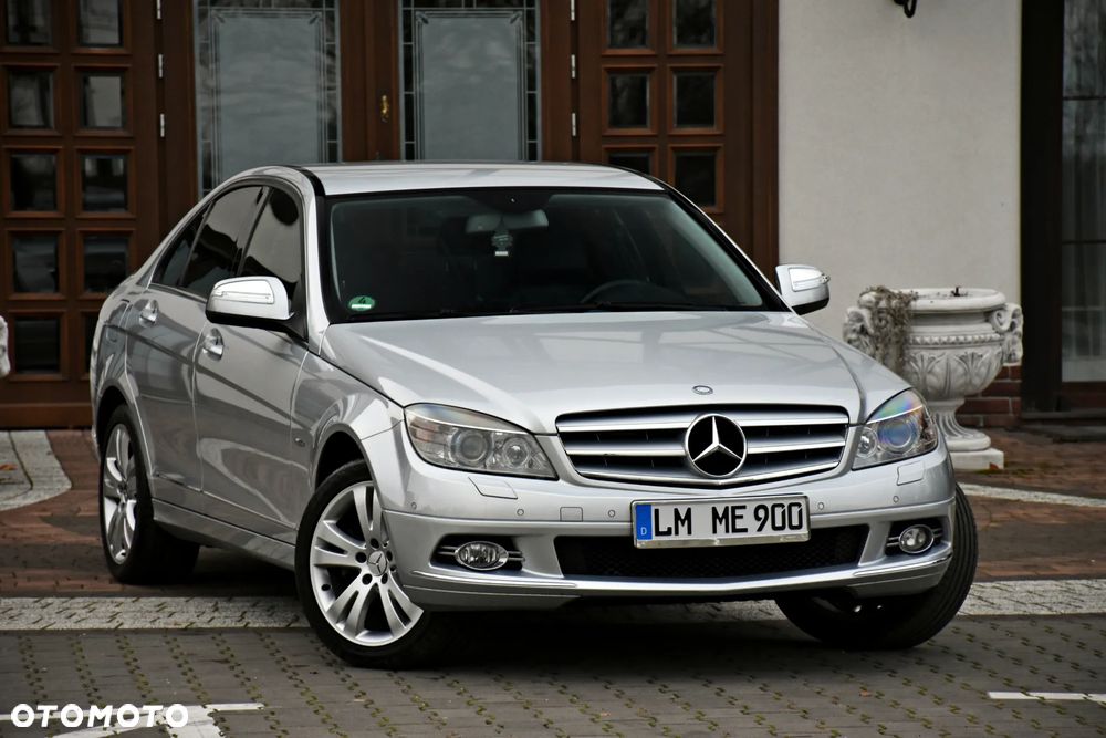 Mercedes-Benz Klasa C 200 7G-TRONIC Avantgarde Edition - 2