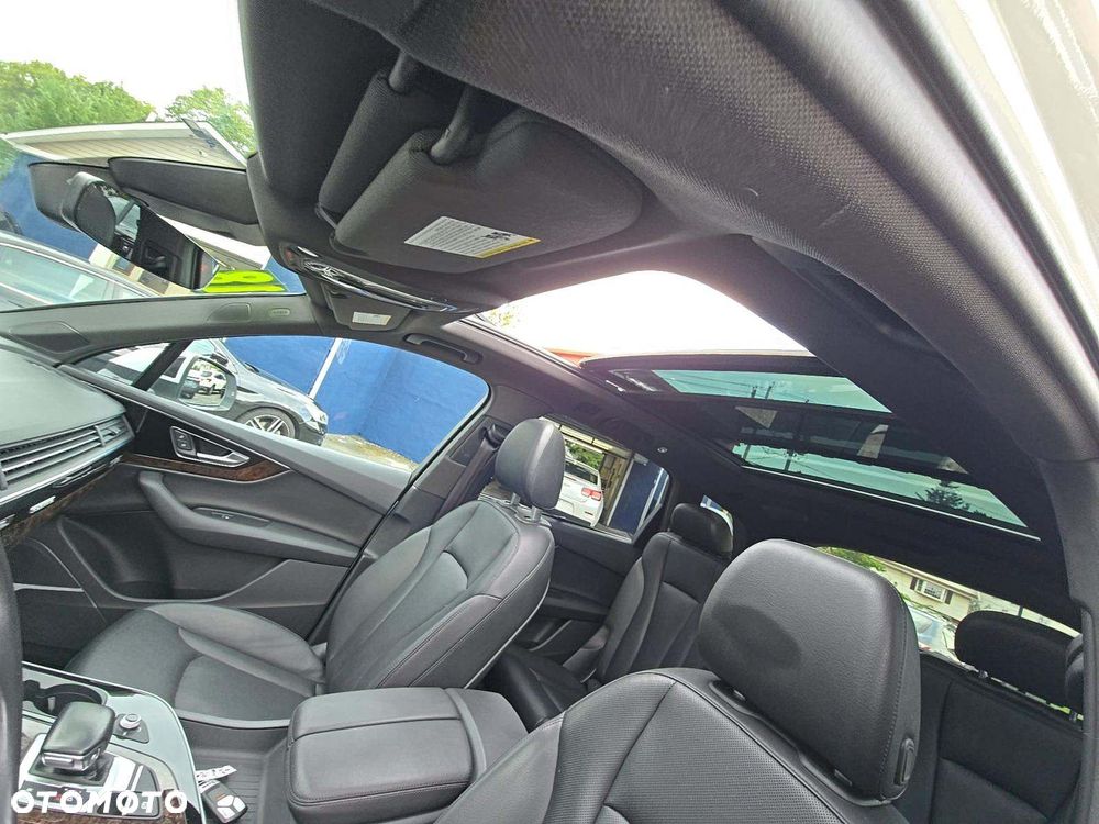 Audi Q7 3.0 TFSI Quattro Tiptronic - 11