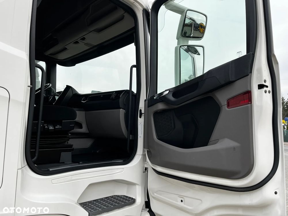 Scania R450 SPROWADZONA Z FRANCJI  SERWISOWANA  DWA ZBIORNIKI PALIWA - 16
