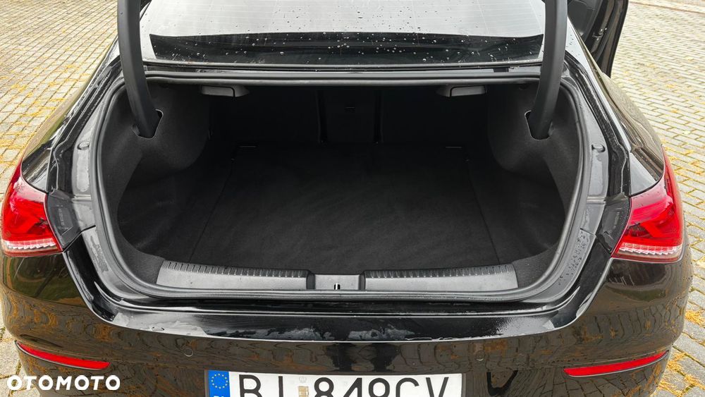 Mercedes-Benz CLA - 13