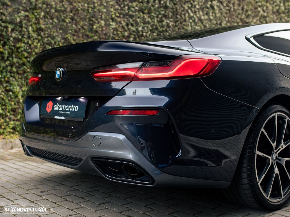 BMW 840 d xDrive Pack M - 16