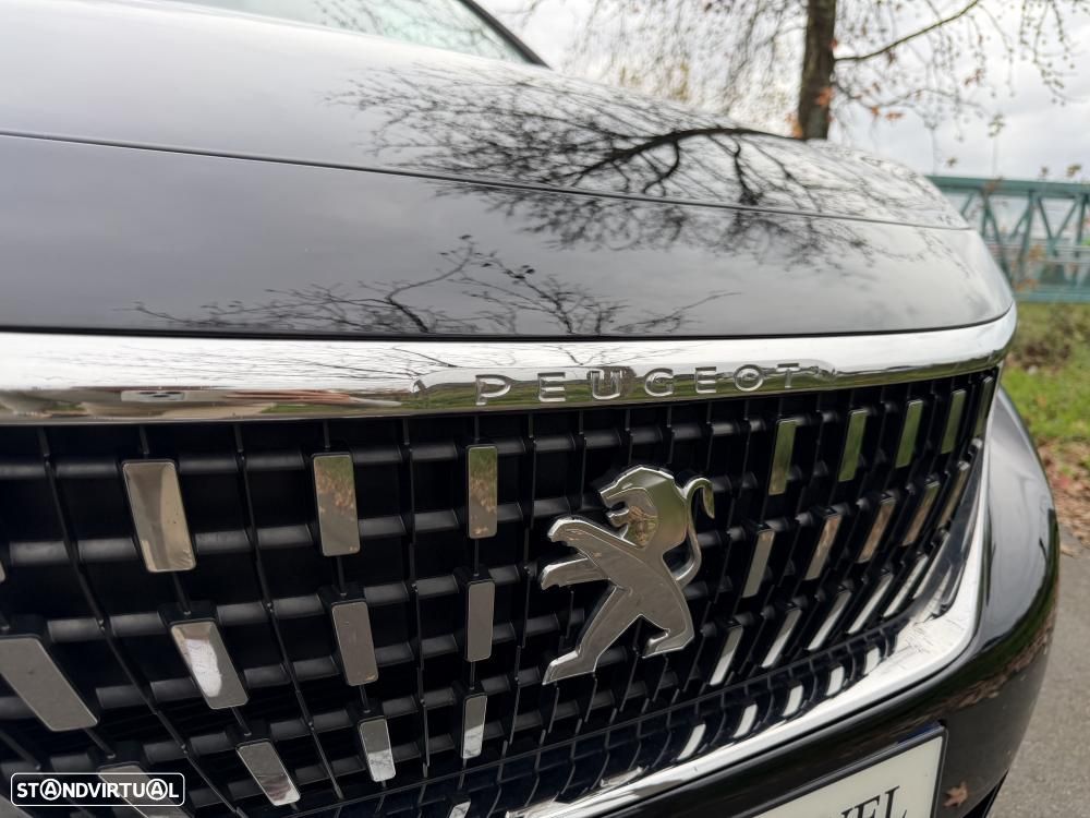 Peugeot 3008 - 11