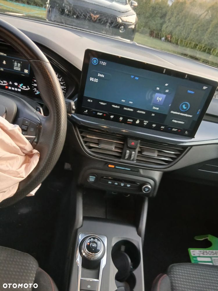 Ford Focus 1.5 EcoBlue Start-Stopp-System ST-LINE - 7