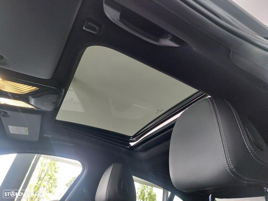 BMW 330 e Pack 50 anos M Auto - 15