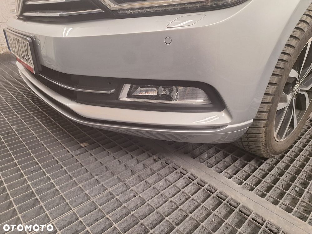 Volkswagen Passat 1.8 TSI BMT Comfortline - 4