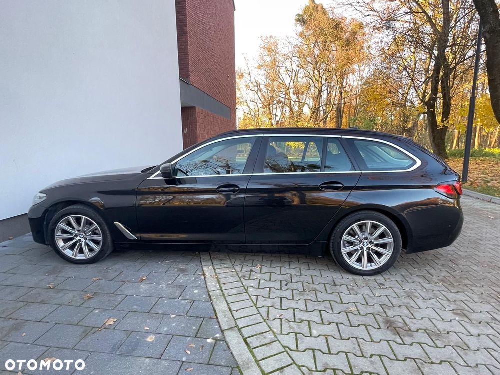 BMW Seria 5 520d Sport - 40