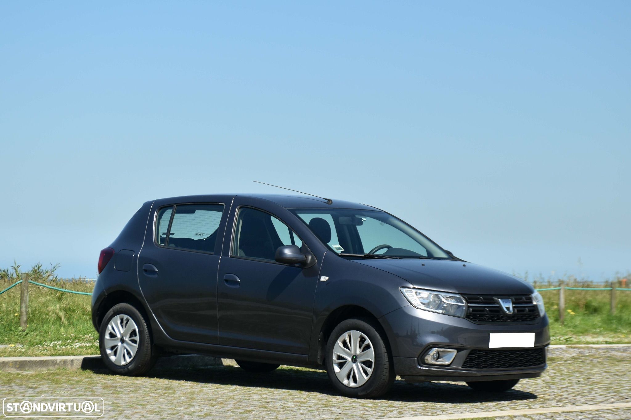 Dacia Sandero 1.0 SCe Comfort - 1