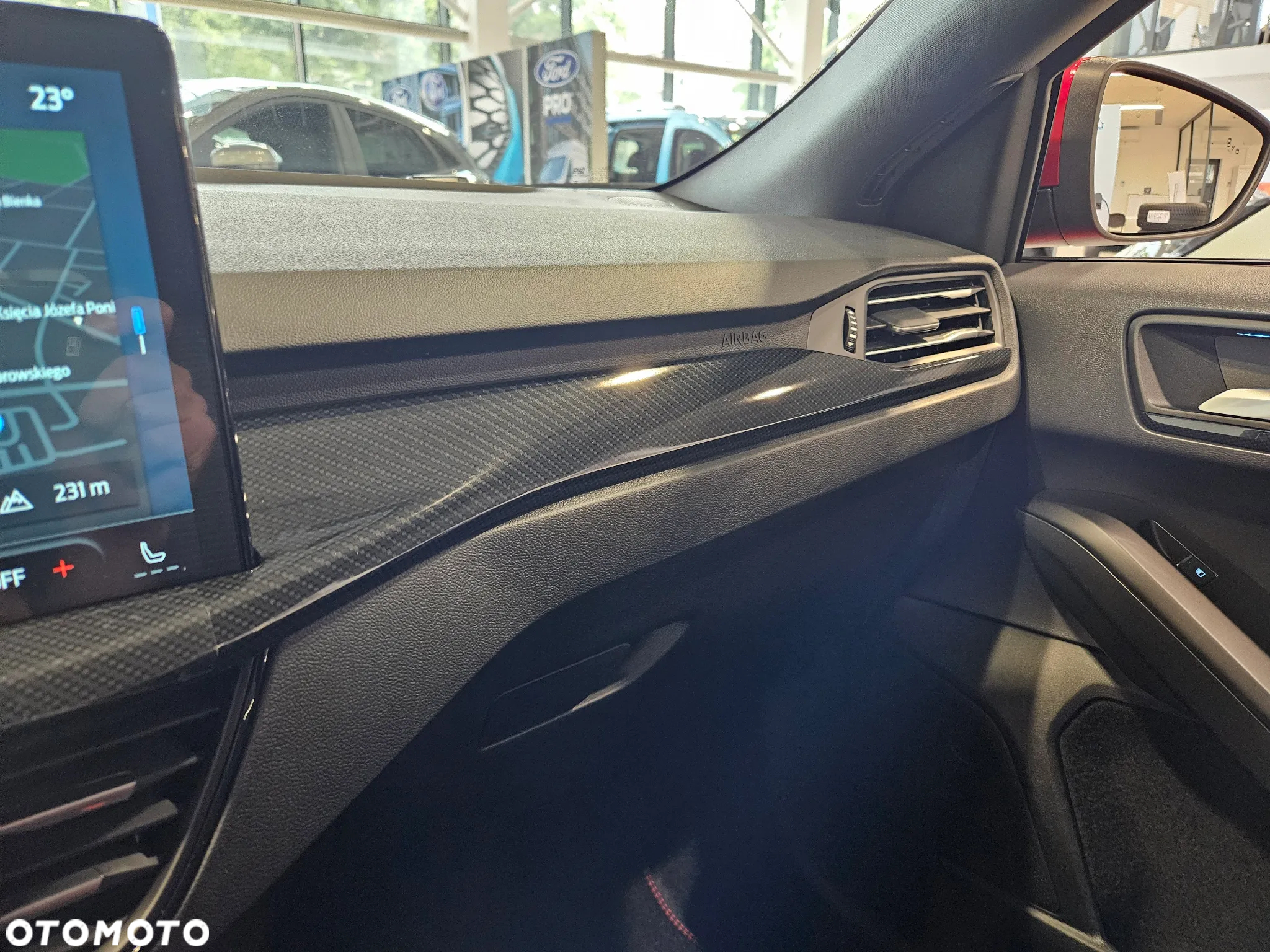 Ford Focus 1.0 EcoBoost mHEV ST-Line X - 20