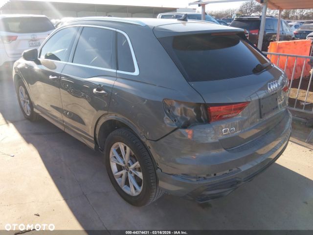 Audi Q3 - 3