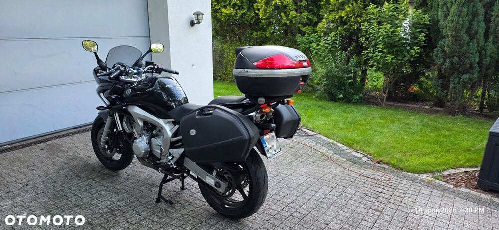 Yamaha FZ6 - 10