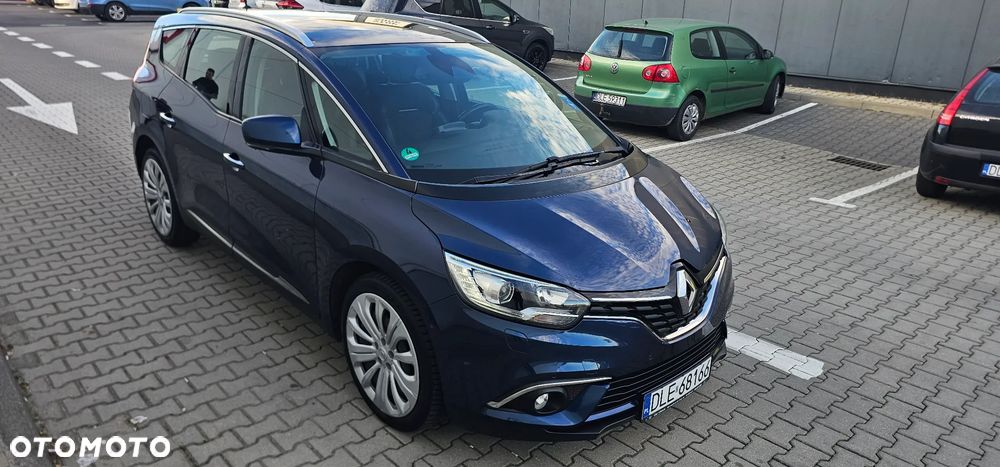 Renault Grand Scenic - 2