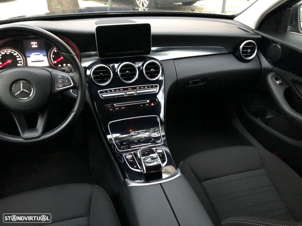 Mercedes-Benz C 200 - 9
