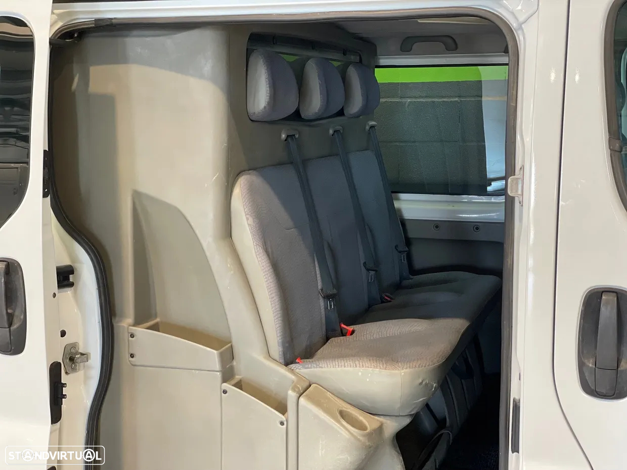 Renault Trafic 1.9 DCi 100 6L - 13