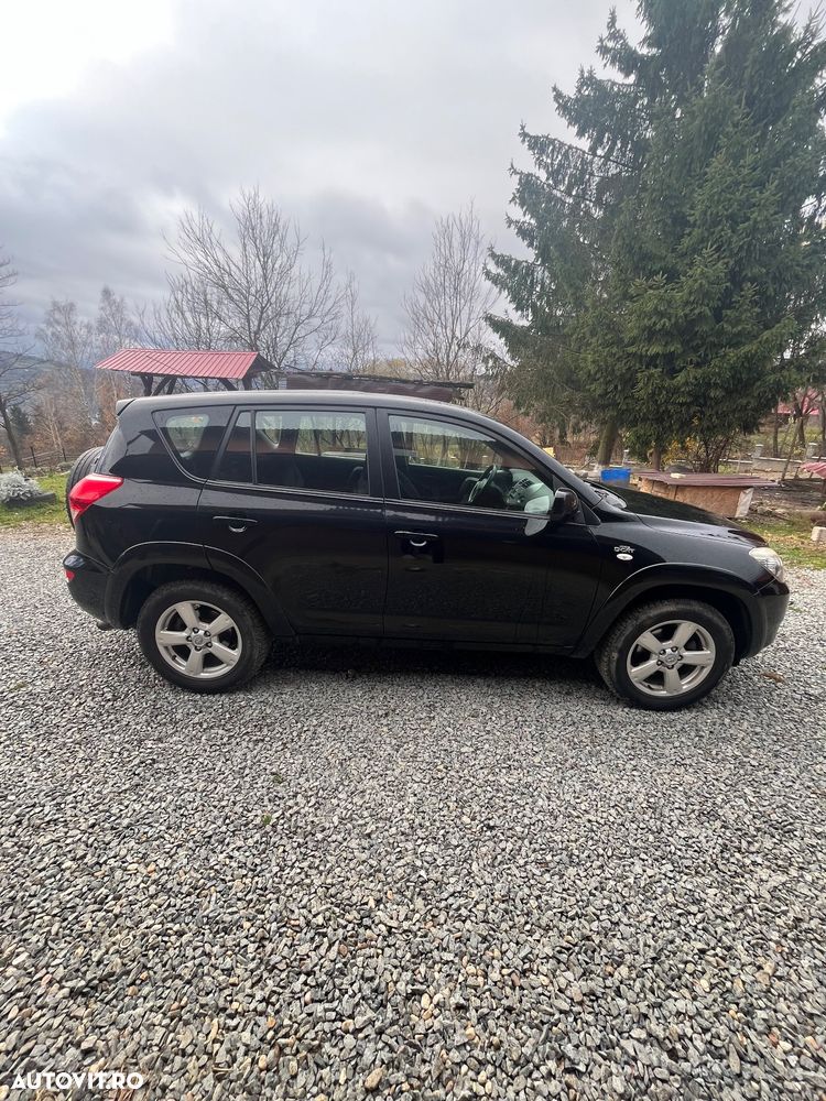 Toyota RAV4 2.2 D-4D Confort - 2