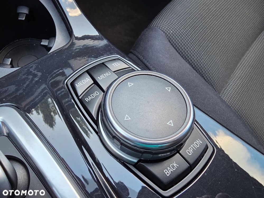 BMW Seria 5 530d - 25