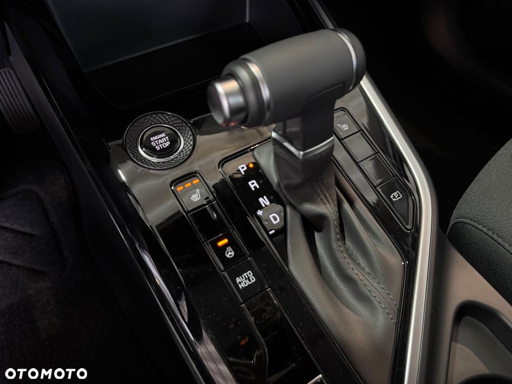 Kia Niro 1.6 GDI Hybrid M - 12