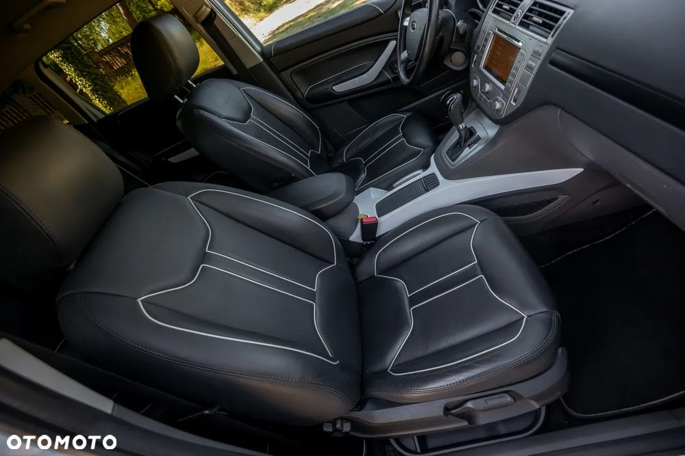 Ford Kuga 2.0 TDCi 4x4 Individual - 22